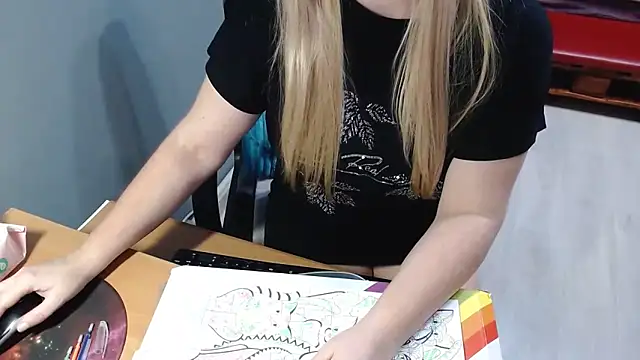 Ledi_Catherin webcam