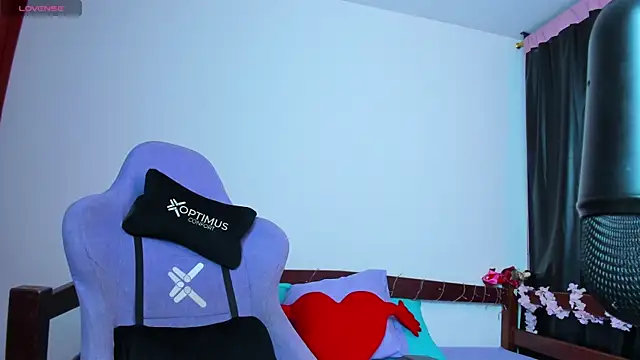 _Moon_Johnson webcam