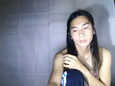 Asian_PrettyAle webcam