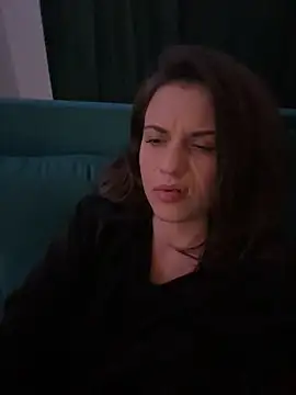 ScarlettNoirr webcam