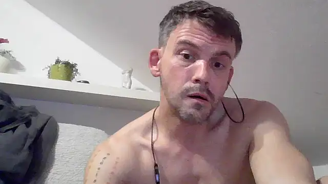 Cambitchboy webcam