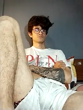 Loggan_donnelly webcam