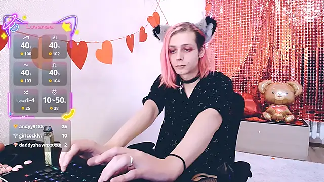 Littlepinkcat webcam