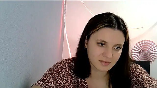 KiraHoney webcam
