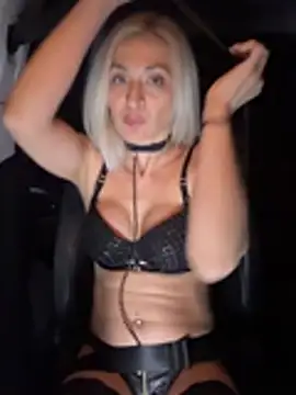 hotladyluna (G milf) - 😈🔥Public fuck