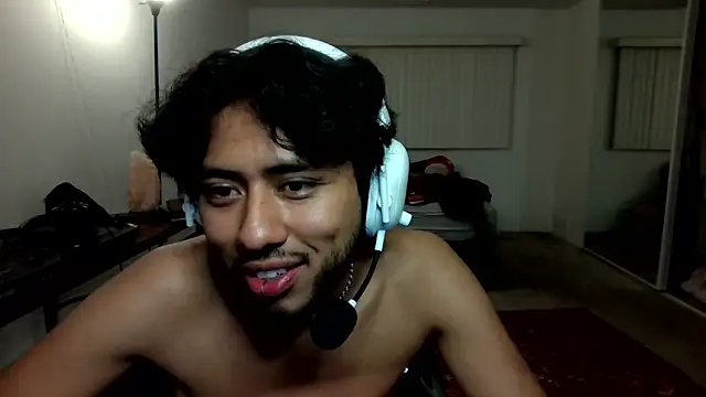 Embersboudoir webcam