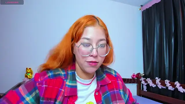 _Moon_Johnson webcam