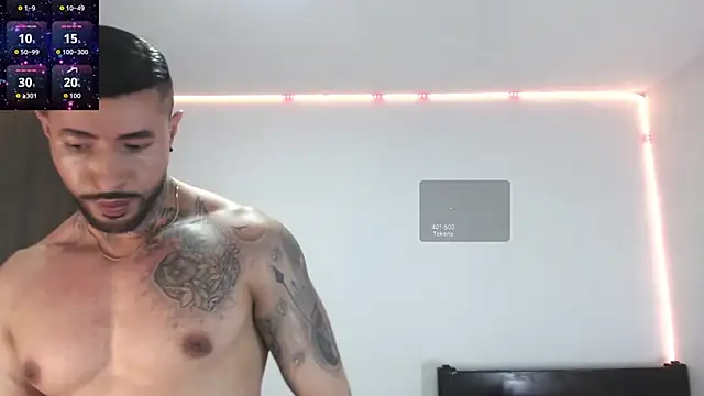 andrea_de_lucaa webcam