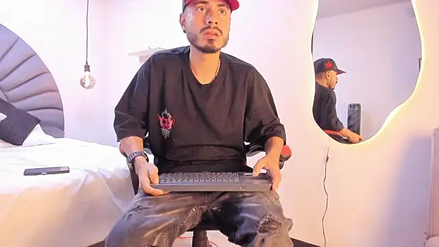 MatthewCullen webcam