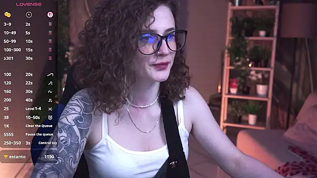 OliviaMcClean webcam