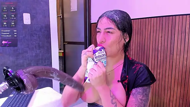 violett_collins_ webcam