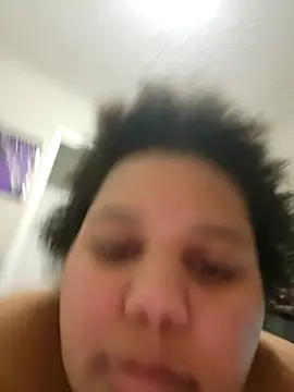 chocolate_bella webcam