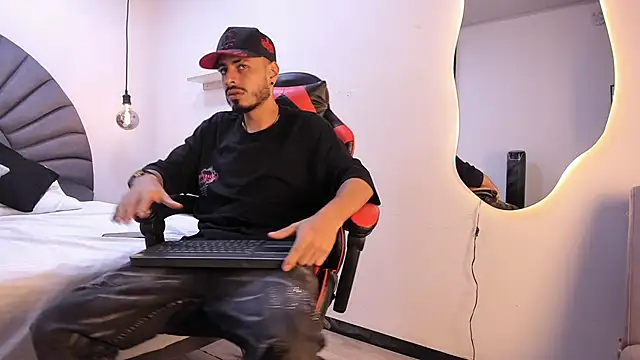 MatthewCullen webcam