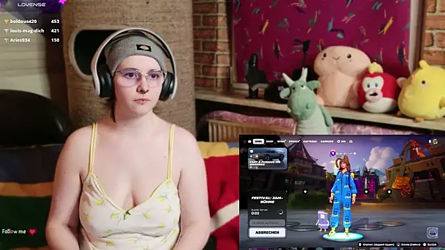 GamerGirl_Eve webcam