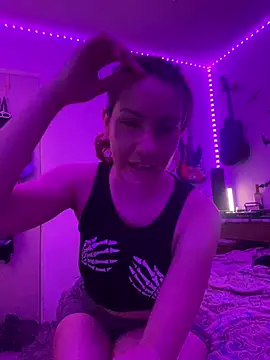 Nina-Chick777 webcam