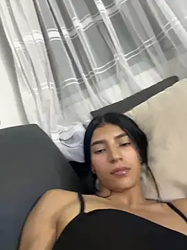 Ema_Rose_ webcam