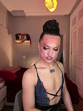 Crystal_________ webcam