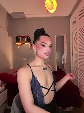 Crystal_________ webcam