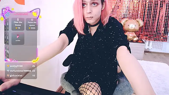 Littlepinkcat webcam