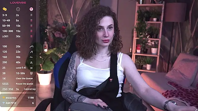 OliviaMcClean webcam