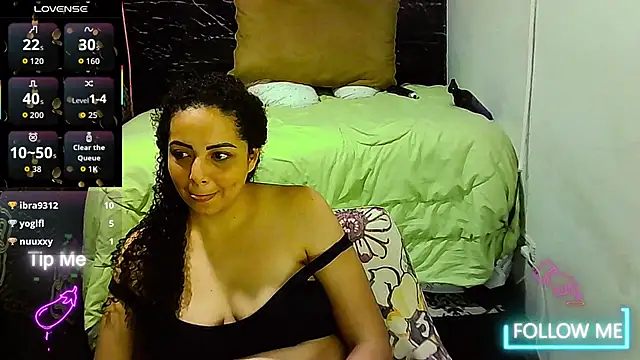 _naughty_milf webcam