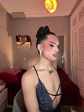 Crystal_________ webcam