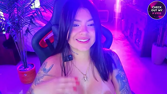 ambarevans - AmbarEvans's free webcam - UK Sex Cams