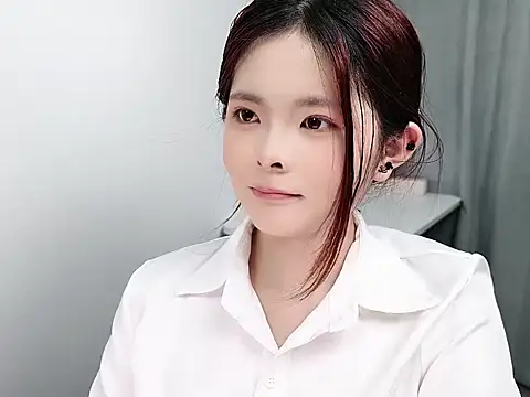 美女cherry-_-cherry在线直播