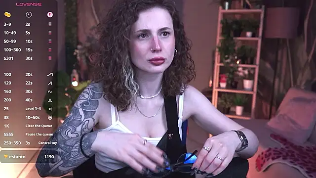 OliviaMcClean webcam