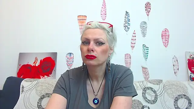 Playful_Goldie_WOW__ webcam