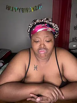 Chocolatebunnyxx96 webcam