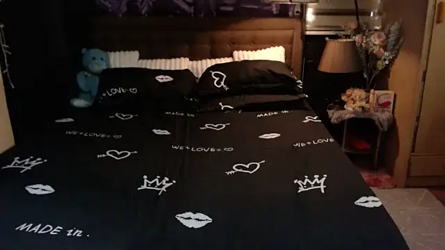 xheavenlytrans webcam