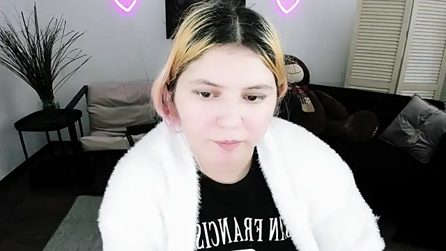 diaangell - DiaAngell's free webcam - UK Sex Cams