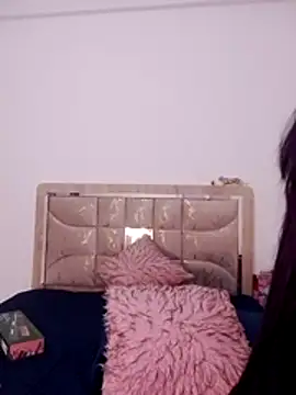 hot-inasss - Hot-inasss's free webcam