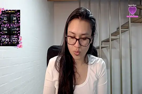 Jessie_Desire webcam