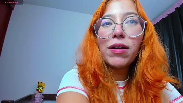 _Moon_Johnson webcam