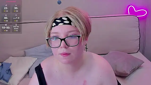 Lauraaa_Smith webcam