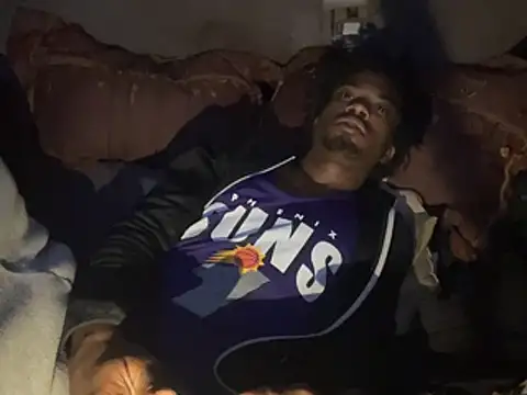 SlimeCrownzOut5 webcam