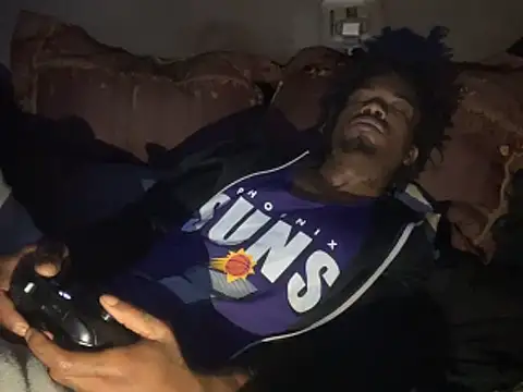 SlimeCrownzOut5 webcam