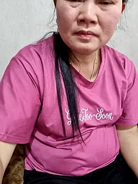 yoowwmr - Yoowwmr's free webcam