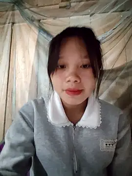 linh-miu99 webcam