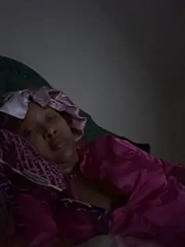 Macadamianutx webcam