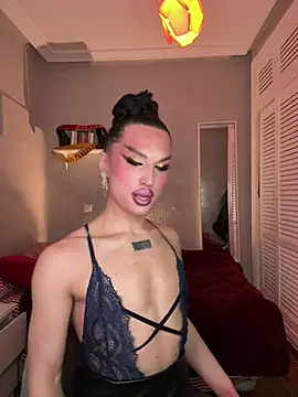 Crystal_________ webcam