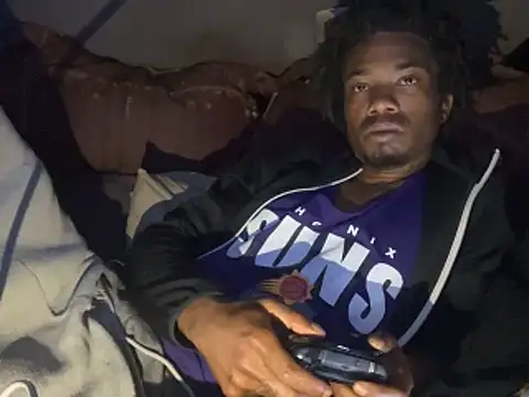 SlimeCrownzOut5 webcam