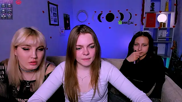 veronica_bubble webcam