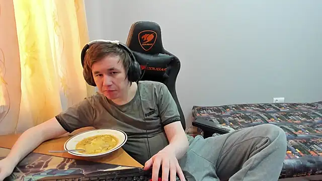 iliaskrislove webcam