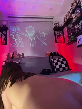 crystal_bunny7 webcam