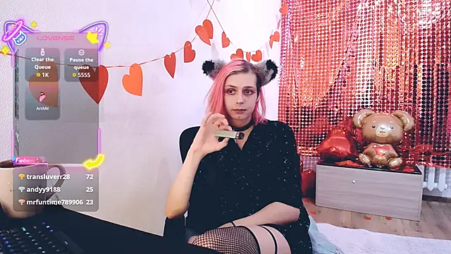 Littlepinkcat webcam