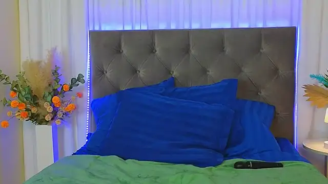 Ariana_Petite webcam