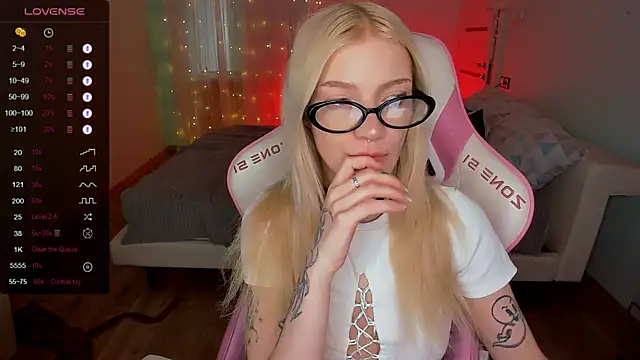 online cam chat AnyaTaylor 